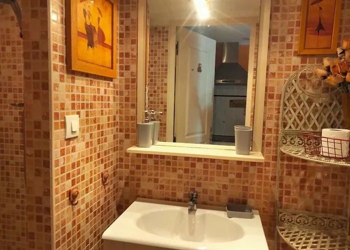 5003 - Cap D'agde Pour 2 Personnes De La Roquille